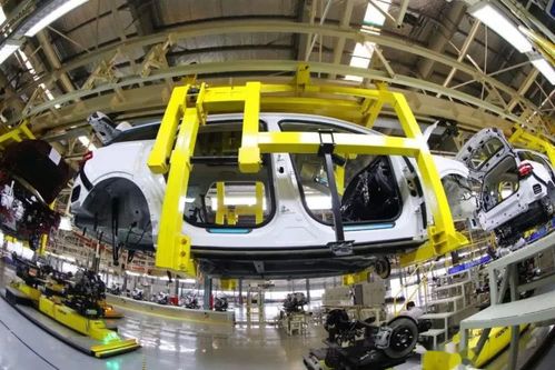 王得源 車(chē)企春光不易，欣喜的是仍能看見(jiàn)一片光亮